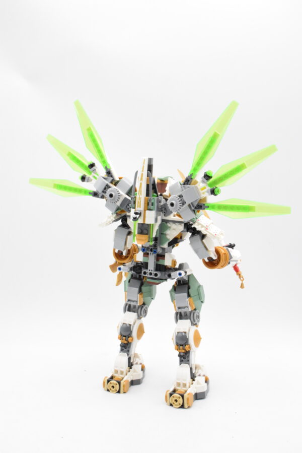70676 LEgo, Robot titan de lloyd, ninjago