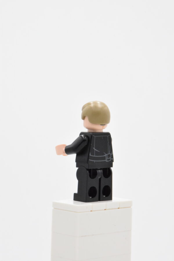 sw0635 LEGO Star Wars - Luke Skywalker – Image 4