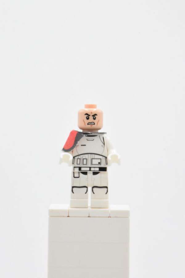 sw0664 LEGO Star Wars - First Order Stormtrooper Officer