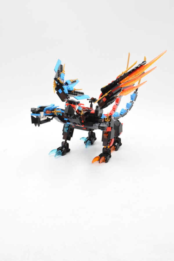 70627 LEGO Ninjago - La Forge du Dragon