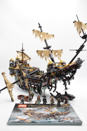71042 LEGO Pirates des Caraïbes - Silent Mary