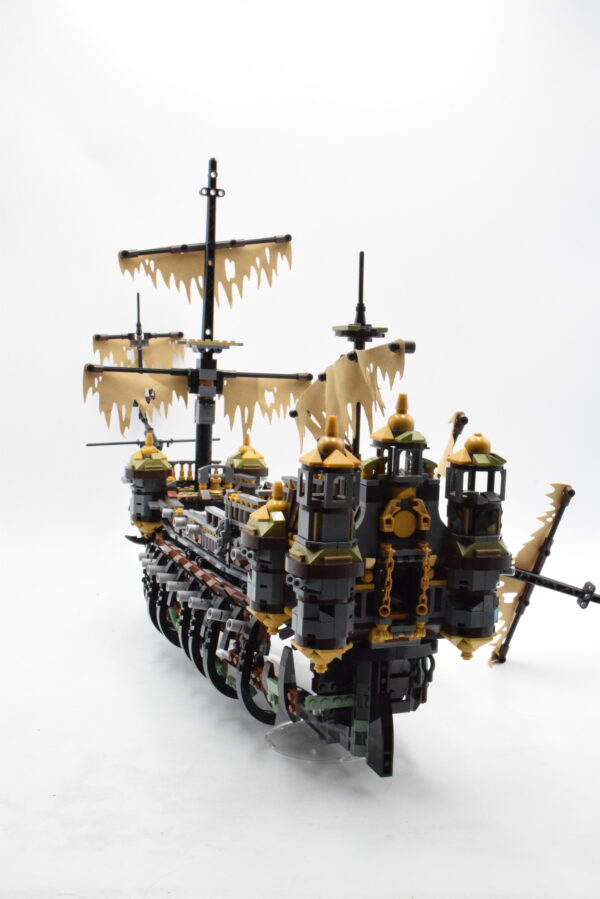 71042 LEGO Pirates des Caraïbes - Silent Mary