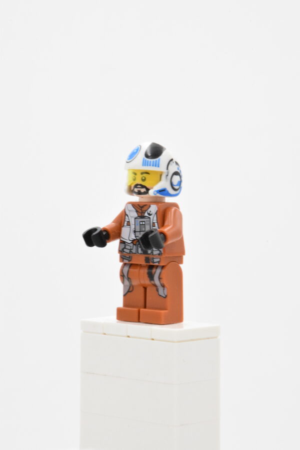 sw0705 LEGO Star Wars - Resistance Pilot X-wing (Temmin 'Snap' Wexley) – Image 2