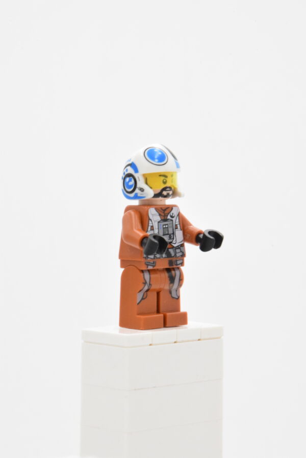 sw0705 LEGO Star Wars - Resistance Pilot X-wing (Temmin 'Snap' Wexley) – Image 8