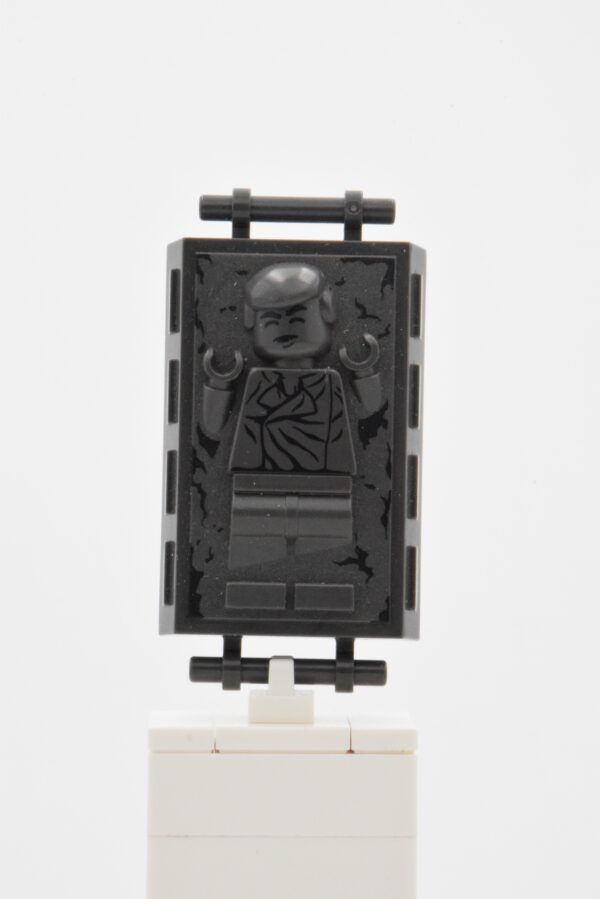 87561pb01 LEGO Star Wars - Han Solo in Carbonite