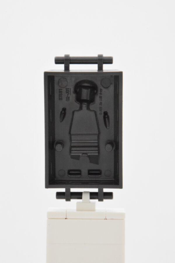 87561pb01 LEGO Star Wars - Han Solo in Carbonite