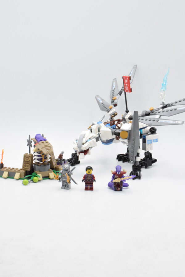 70748 LEGO Ninjago - Le dragon de Titane – Image 2