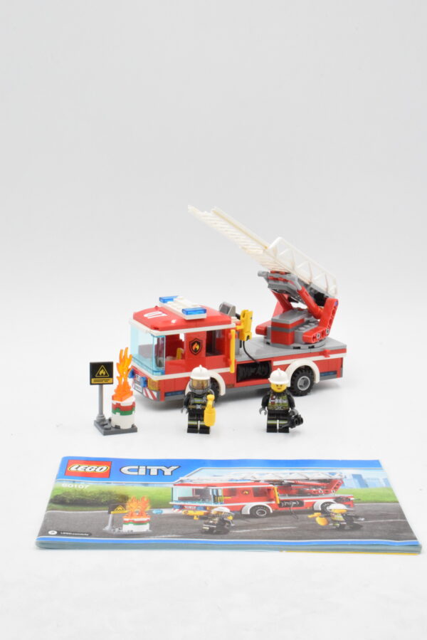 60107 Lego City - le Camion de Pompiers avec échelle