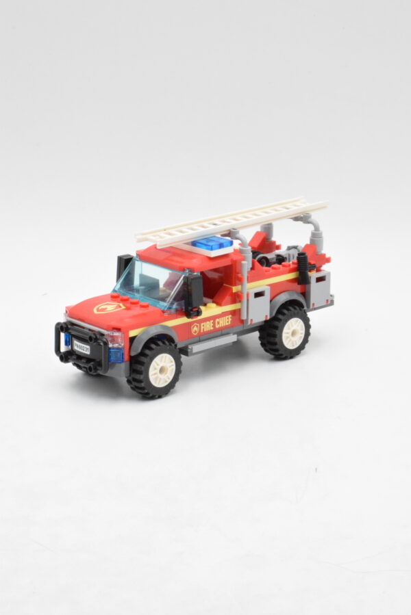 60231 LEGO City - Le camion du chef des pompiers