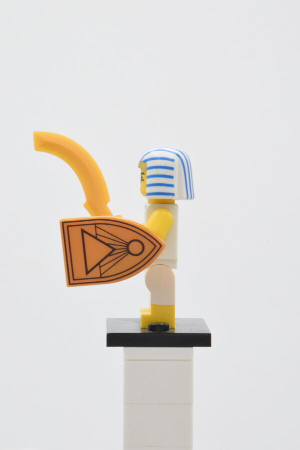 col202 LEGO Collectible Minifigures – Egyptian Warrior