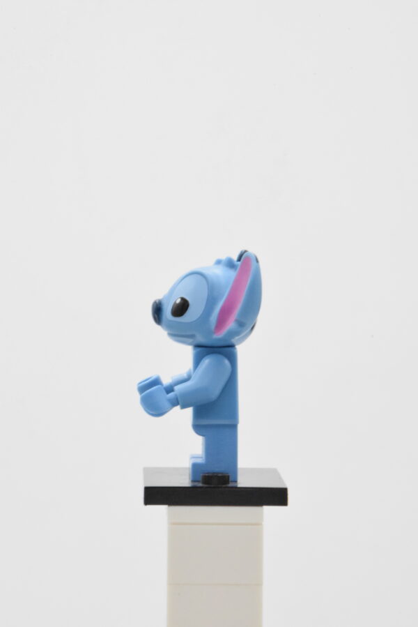 dis001 LEGO Collectible Minifigures – Stitch