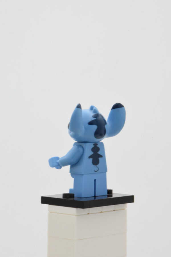 dis001 LEGO Collectible Minifigures – Stitch