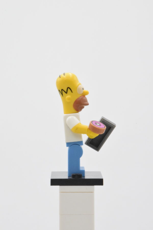 sim007 LEGO Collectible Minifigures – Homer Simpson – Image 7