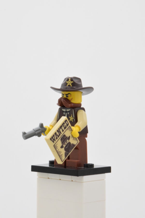 col196 LEGO Collectible Minifigures –Sheriff