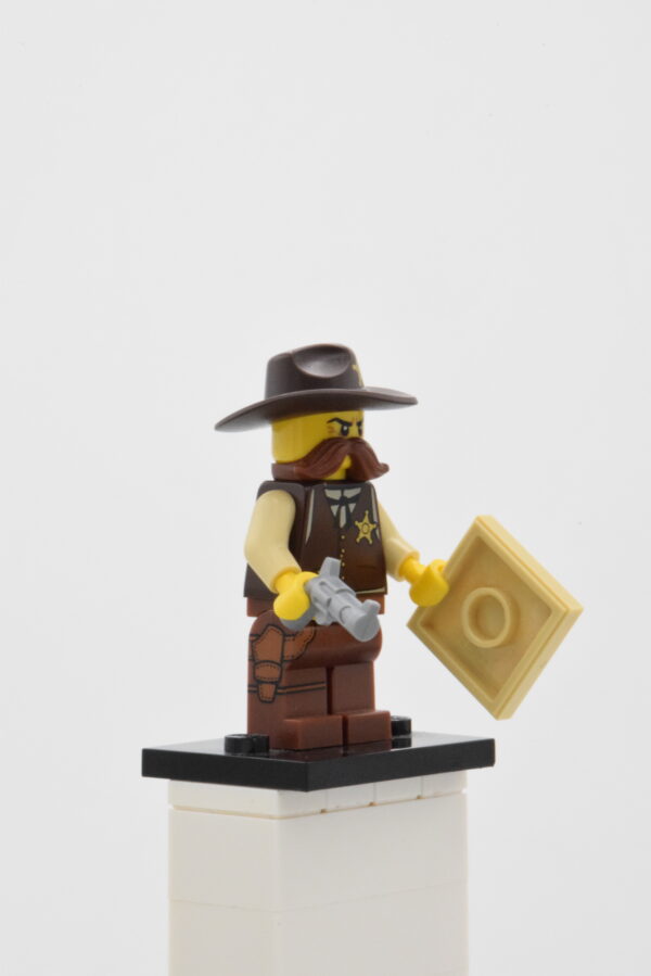 col196 LEGO Collectible Minifigures –Sheriff