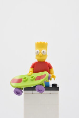 sim008 LEGO Collectible Minifigures – Bart Simpsons
