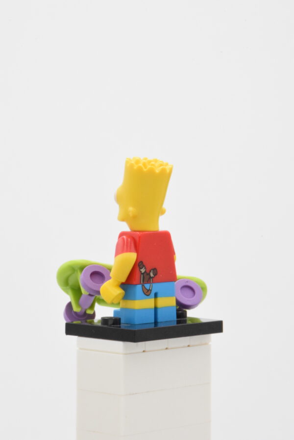 sim008 LEGO Collectible Minifigures – Bart Simpsons