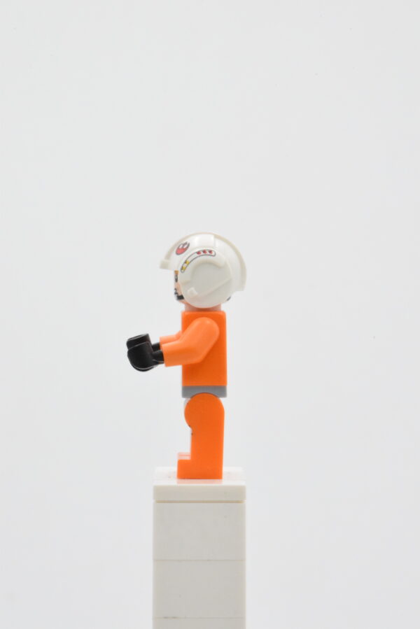 sw0991 LEGO Star Wars - Luke Skywalker – Image 3