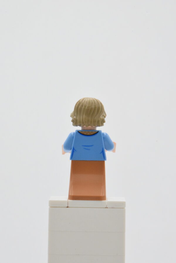 sw1208 LEGO Star Wars - Aunt Beru Whitesun Lars