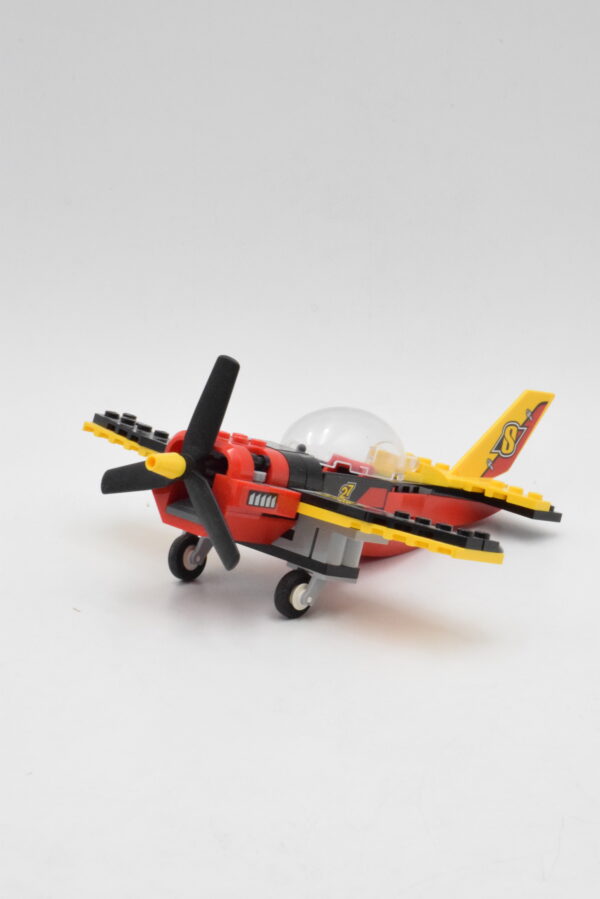 60144 LEGO City - L'avion de course – Image 3