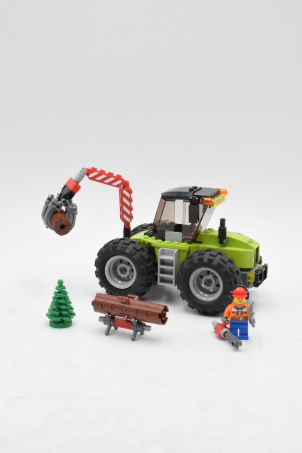 60181 LEGO City - Le tracteur forestier – Image 2