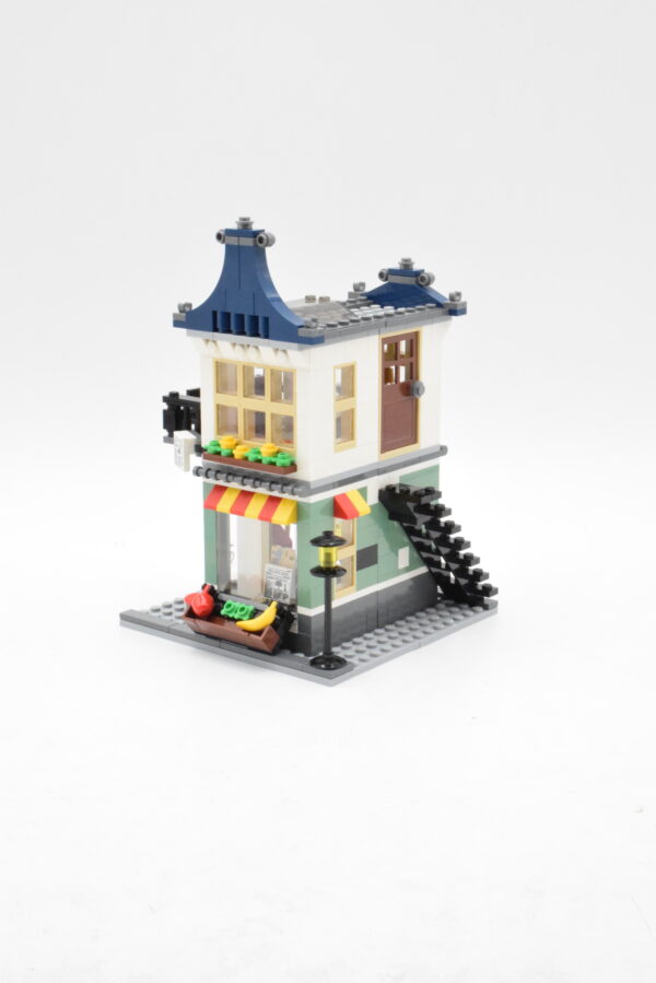31036 LEGO Creator - Le magasin de jouets et l'épicerie – Image 5