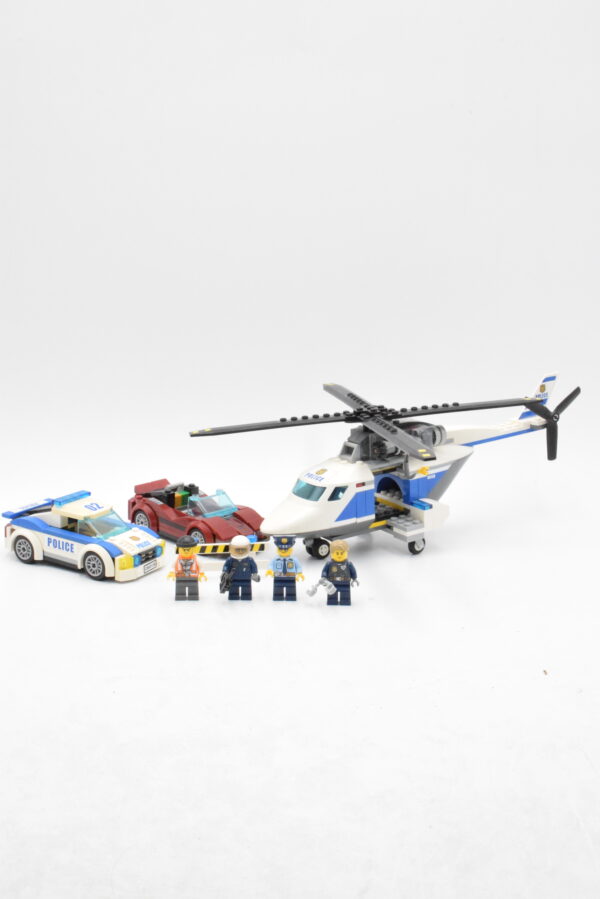 60138 LEGO City - La Course-poursuite en Hélicoptère – Image 2