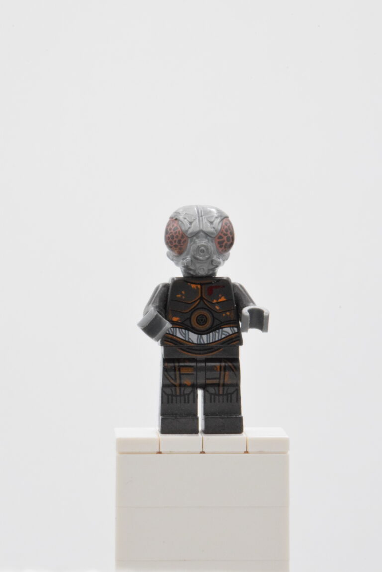 sw0830 LEGO Star Wars - 4-LOM