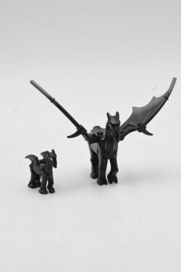 thestral03 LEGO Harry Potter - Thestral – Image 3