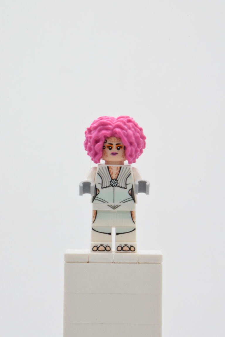 sw1194 LEGO Star Wars - Theelin Dancer