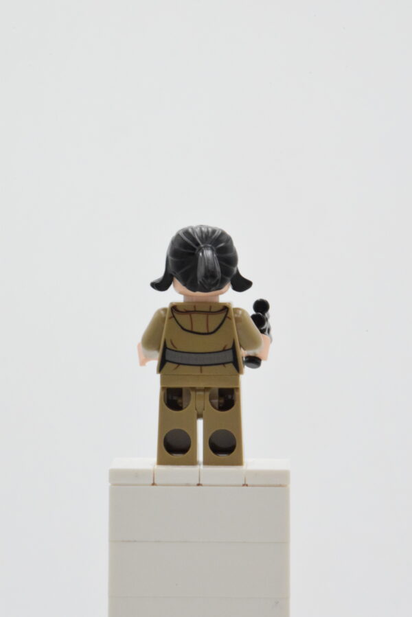 sw0857 LEGO Star Wars - Rose Tico – Image 3