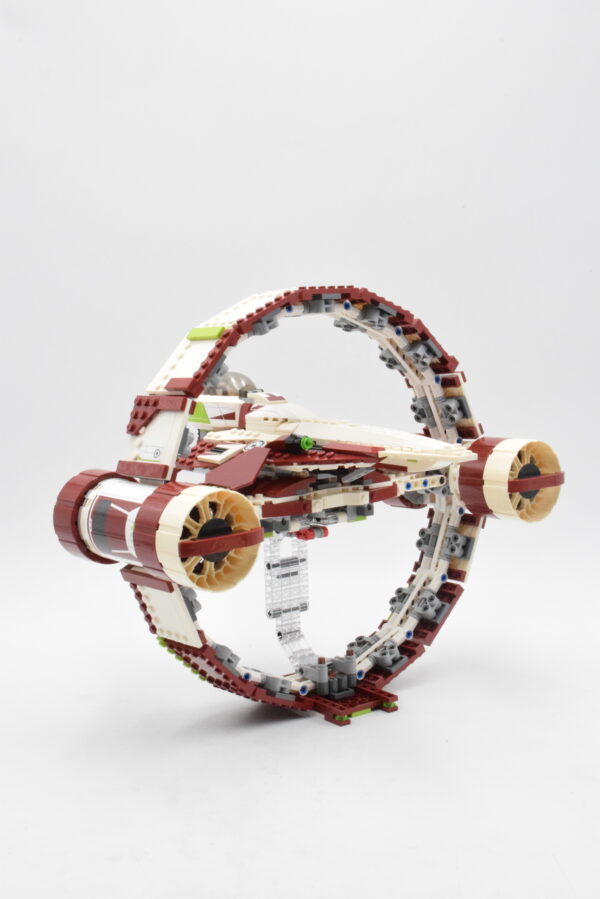 75191 LEGO Star Wars - Jedi Starfighter avec hyperdrive – Image 4