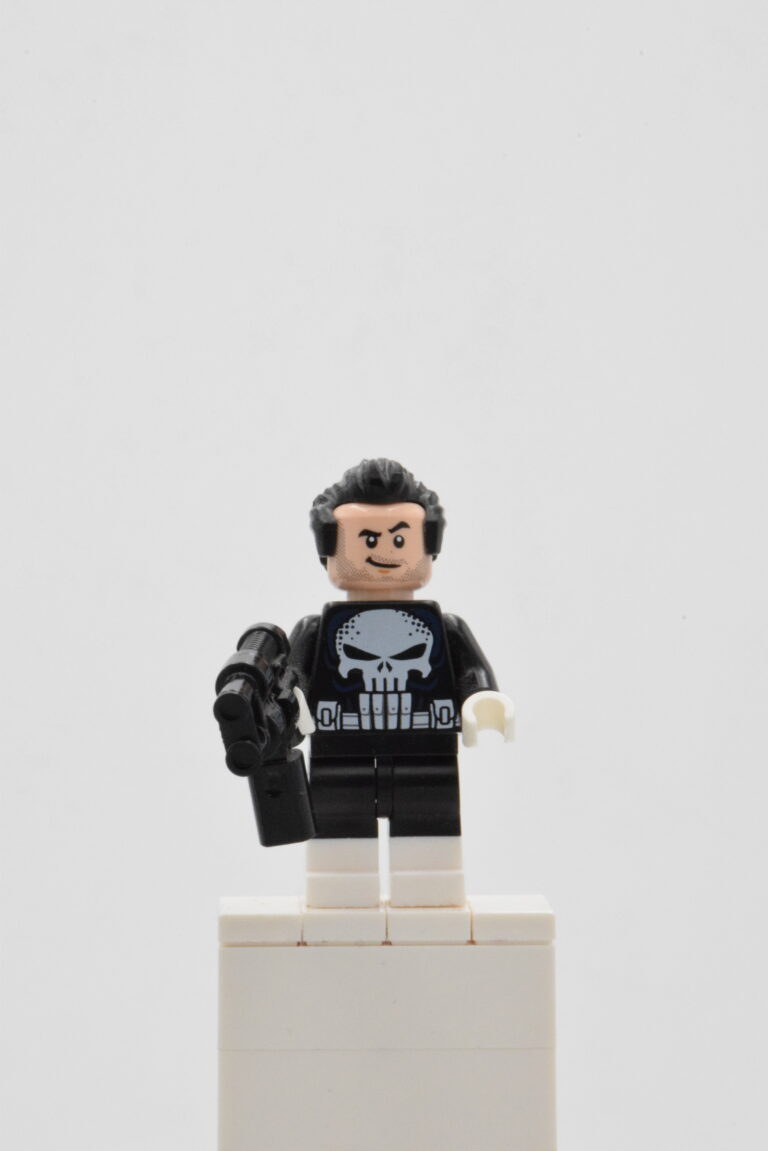 sh0722 LEGO Super Heroes - The Punisher
