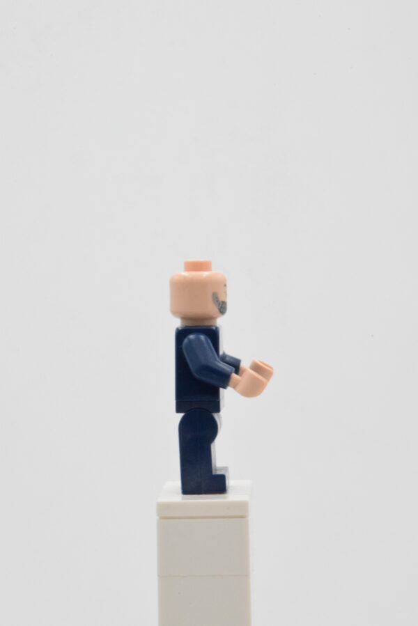 sh0738 LEGO Super Heroes - Obadiah Stane – Image 4