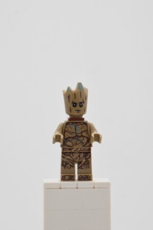 sh0836 LEGO Super Heros - Teen Groot