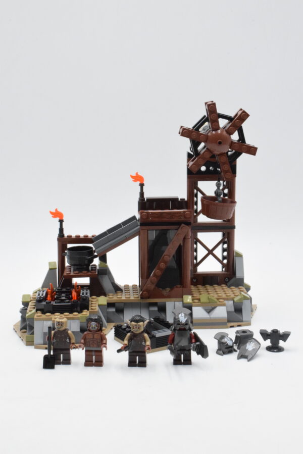 9476 LEGO LOTR - La Forge des Orques – Image 2