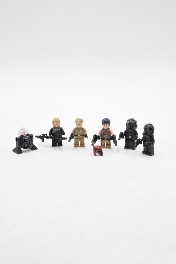 75106 LEGO Star Wars - Imperial Assault Carrier – Image 3