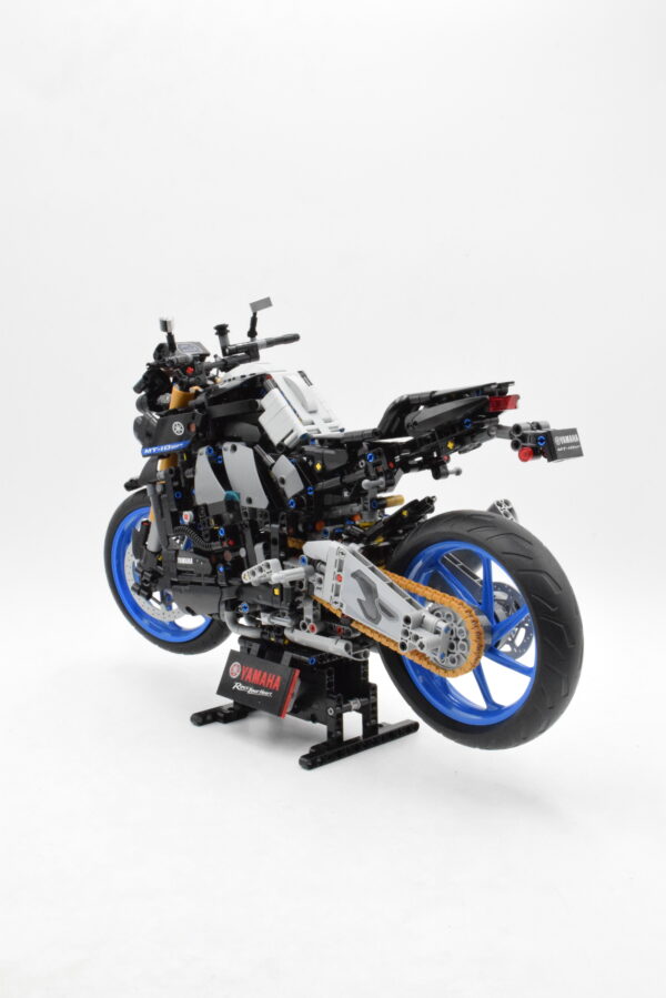42159 LEGO Technic - Yamaha MT-10 SP – Image 4