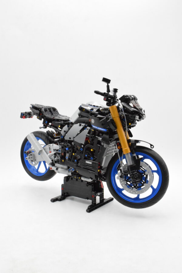42159 LEGO Technic - Yamaha MT-10 SP – Image 3