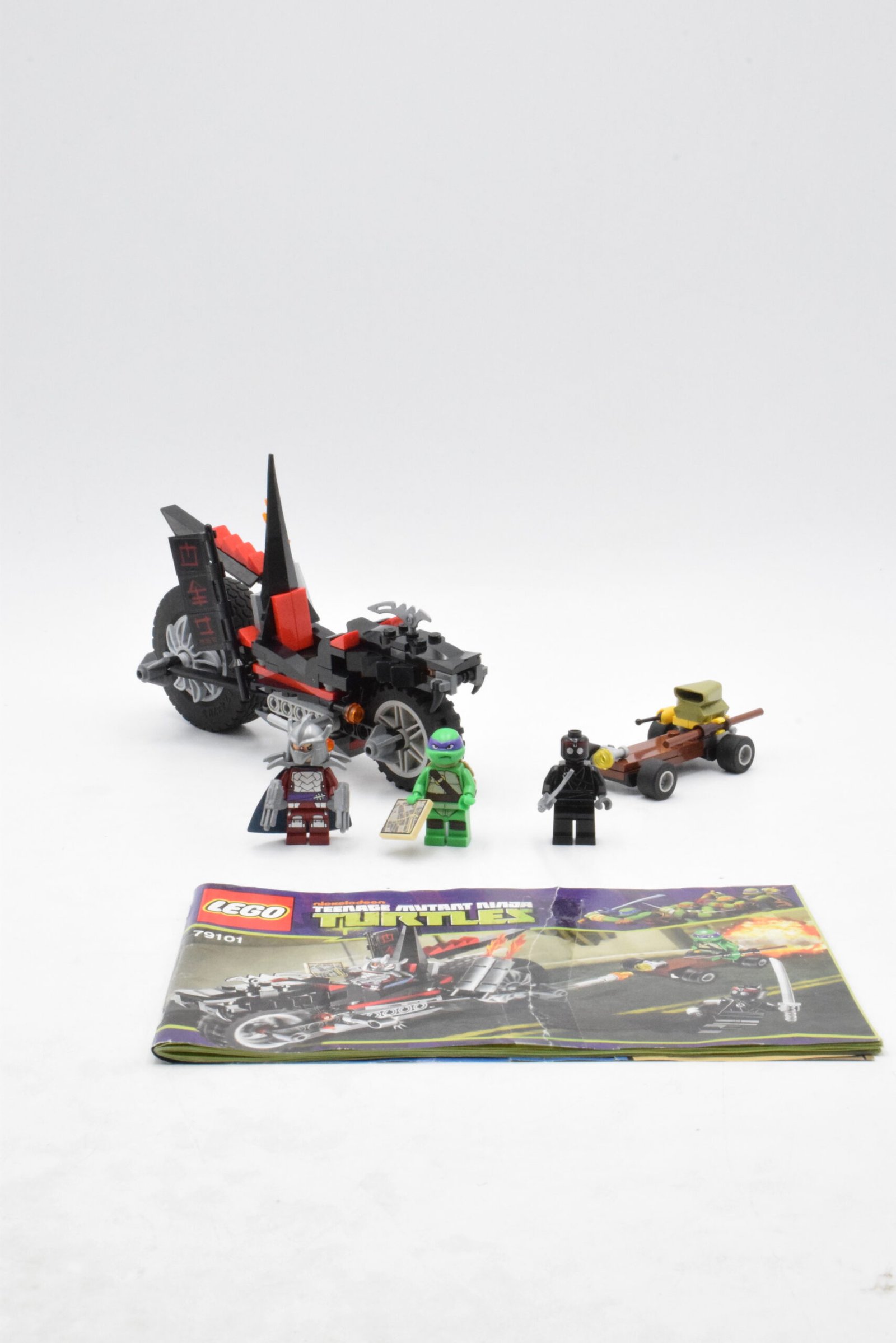 79101 LEGO TMNT - La moto Dragon de Shredder