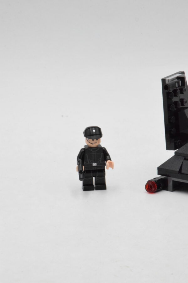 75163 LEGO Star Wars - Krennic's Imperial Shuttle – Image 4