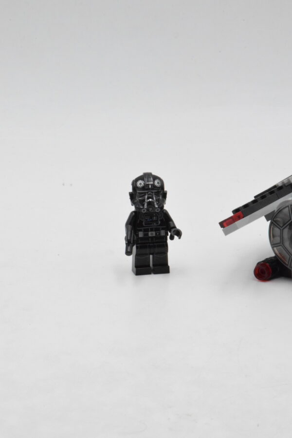 75161 LEGO Star Wars - TIE Striker – Image 4