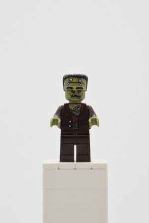 mof017 LEGO Monster Fighters - Frankenstein