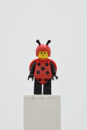 col377 LEGO Collectible Minifigures – Ladybug Girl