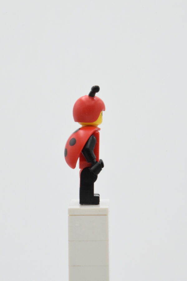 col377 LEGO Collectible Minifigures – Ladybug Girl – Image 4