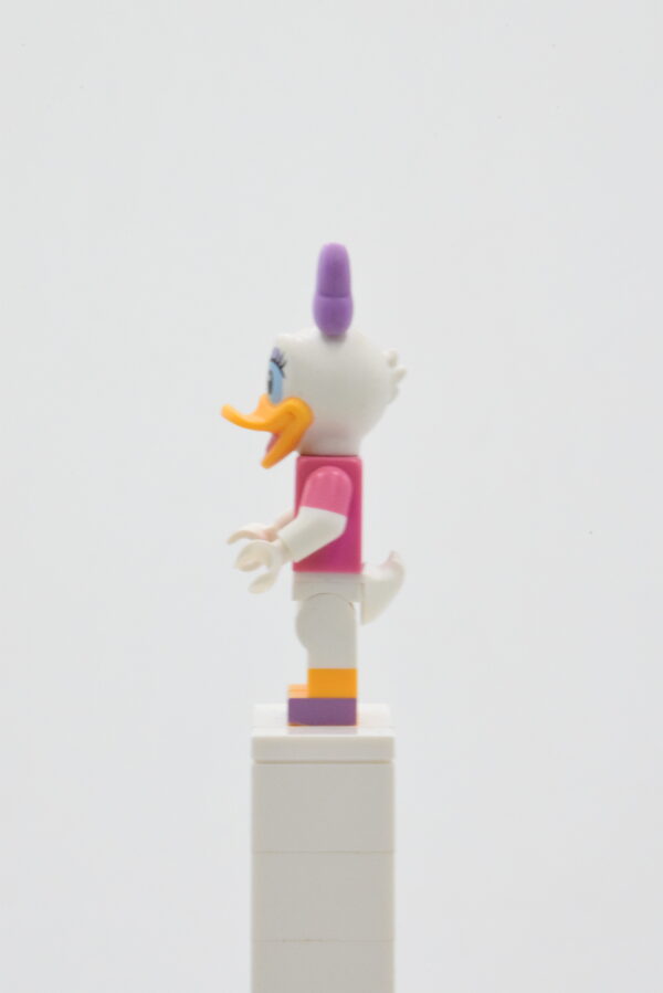 dis021 LEGO Disney - Daisy Duck – Image 2