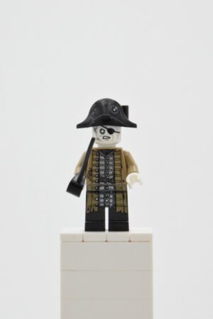 poc038 LEGO Pirates des Caraïbes – Lieutenant Lesaro