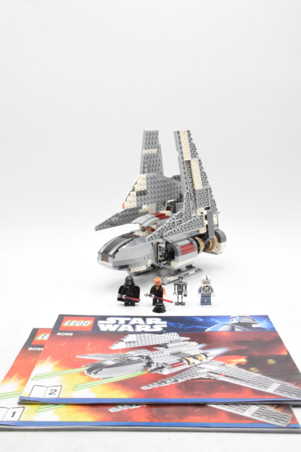 8096 LEGO Star Wars - Emperor Palpatine's Shuttle – Image 2