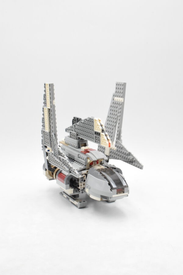 8096 LEGO Star Wars - Emperor Palpatine's Shuttle – Image 5