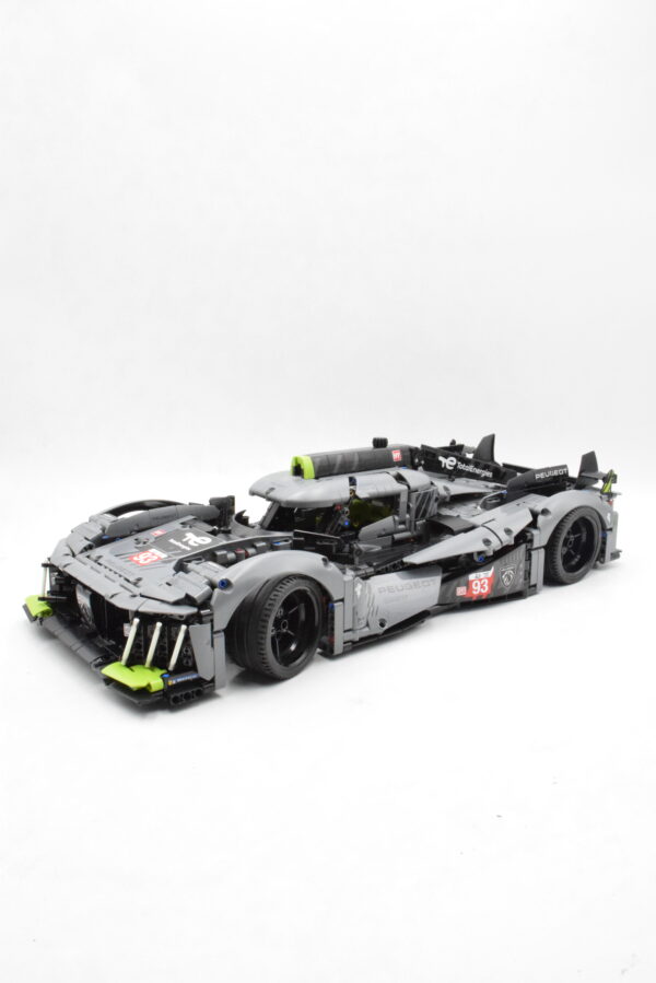 42156 LEGO Technic - PEUGEOT 9X8 24H Le Mans Hybrid Hypercar – Image 2